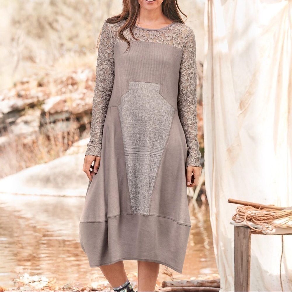 𝅺Sundance Mixed Media Manette Lagenlook Dress Taupe Sz M